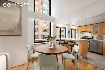 421 Hudson Street #213, New York, NY 10014 - Photo 2