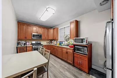 1074 E 12th Street, Brooklyn, NY 11230 - Photo 4