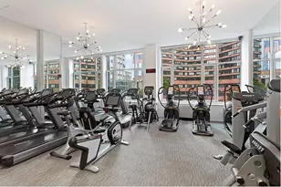 635 W 42nd St, New York City, NY 10036 - Photo 12