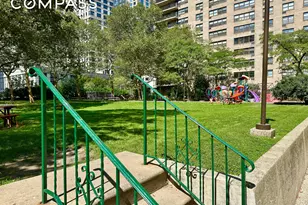 140 West End Ave, New York, NY 10023 - Photo 14