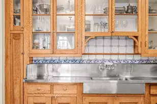 830 Park Ave, New York City, NY 10021 - Photo 10