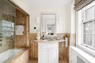 447 E 57th Street #14, New York City, NY 10022 - Photo 8