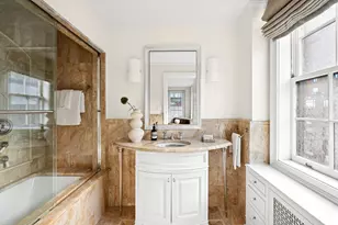 447 E 57th St, New York City, NY 10022 - Photo 8