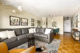 201 W 70th St, New York City, NY 10023 - Photo 2