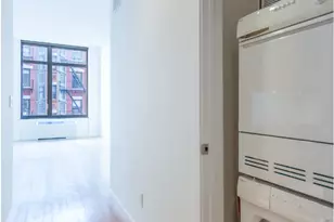 450 E 83rd St, New York City, NY 10028 - Photo 6