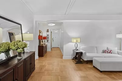 349 E 49th Street #5K, New York City, NY 10017 - Photo 2