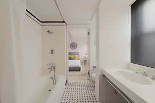 225 E 79th St, New York City, NY 10075 - Photo 18