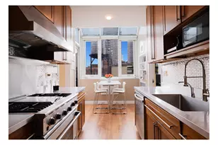 225 E 79th St, New York City, NY 10075 - Photo 8