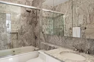 350 E 72nd St, New York City, NY 10021 - Photo 6