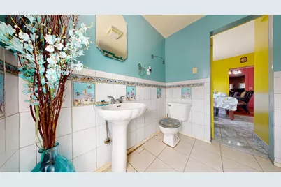 1563 E 46th Street, New York City, NY 11235 - Photo 8