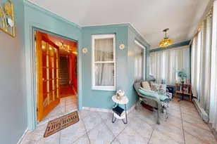 1563 E 46th St, New York City, NY 11235 - Photo 2