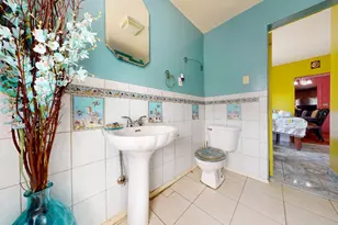 1563 E 46th St, New York City, NY 11235 - Photo 8