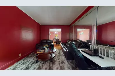 1563 E 46th Street, New York City, NY 11235 - Photo 4