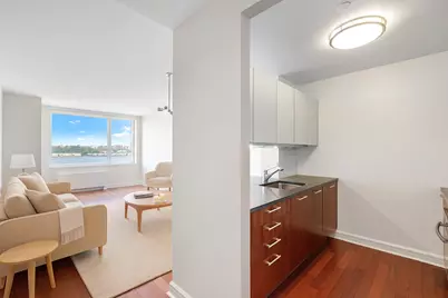 100 Riverside Boulevard #8J, New York, NY 10069 - Photo 2