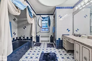 1702 E 28th St, New York City, NY 11229 - Photo 16