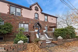 1702 E 28th St, New York City, NY 11229 - Photo 4