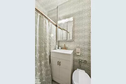 1702 E 28th Street, New York City, NY 11229 - Photo 14