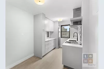 212 E Broadway #1203, New York City, NY 10002 - Photo 10