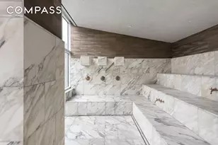 305 E 51st St, New York, NY 10022 - Photo 16