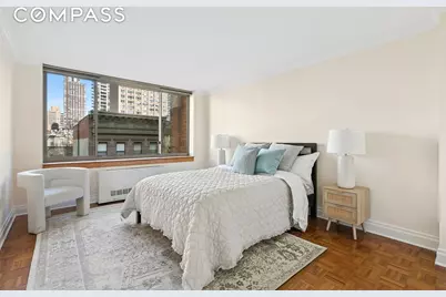 350 E 82nd Street #6H, New York, NY 10028 - Photo 4