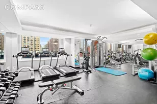 350 E 82nd St, New York, NY 10028 - Photo 8