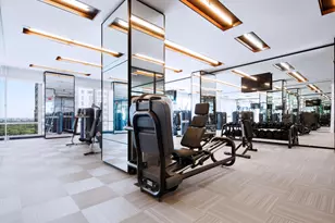 157 W 57th St, New York City, NY 10019 - Photo 18