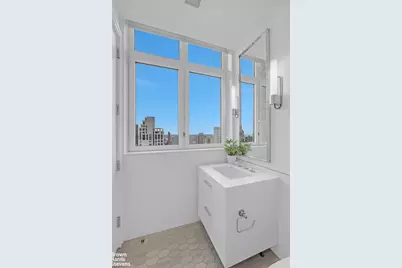 200 E 83rd Street #30B, New York City, NY 10028 - Photo 16