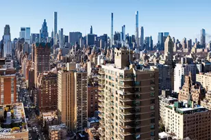 200 E 83rd St, New York City, NY 10028 - Photo 22