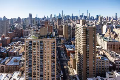 200 E 83rd Street #30B, New York City, NY 10028 - Photo 18