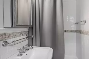 400 E 59th St, New York City, NY 10022 - Photo 12