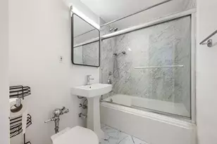 408 W 57th St, New York City, NY 10019 - Photo 8