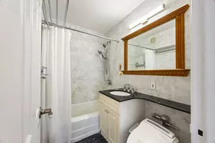 34-25 150th Pl, New York City, NY 11354 - Photo 12