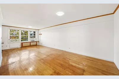 34-25 150th Place #3-E, New York City, NY 11354 - Photo 2