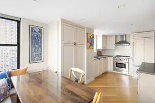 200 E 74th St, New York City, NY 10021 - Photo 8