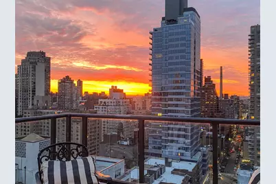 200 E 74th Street #21A, New York City, NY 10021 - Photo 4