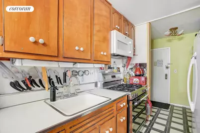 2475 W 16th Street #6J, New York City, NY 11214 - Photo 6