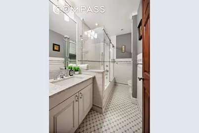 39 Remsen Street #2C, Brooklyn, NY 11201 - Photo 8