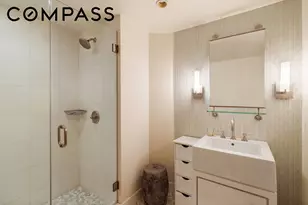 357 W 12th St, New York City, NY 10014 - Photo 10