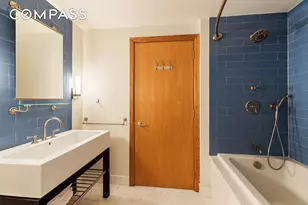 357 W 12th St, New York, NY 10014 - Photo 10