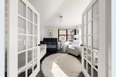233 E 69th Street #9-J, New York City, NY 10021 - Photo 10