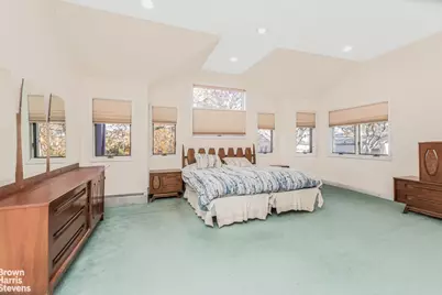 617 W 227th Street, New York City, NY 10463 - Photo 10