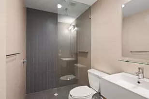 124 W 24 St, New York City, NY 10011 - Photo 2