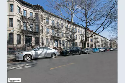 881 St Johns Place, New York City, NY 11216 - Photo 2