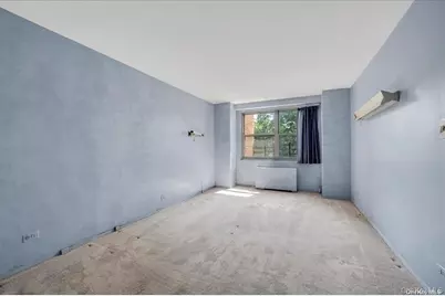 61-20 Grand Central Parkway #C-303, New York City, NY 11375 - Photo 8