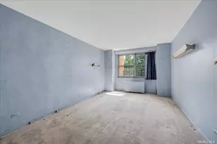 61-20 Grand Central Pkwy, New York City, NY 11375 - Photo 8