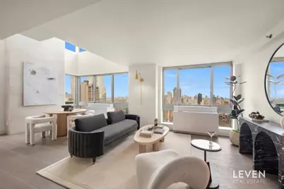 235 E 55th Street #PHB, New York City, NY 10022 - Photo 2