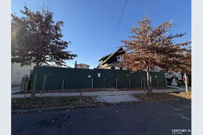21-46 74th Street, New York City, NY 11370 - Photo 4