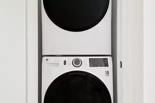 78 Harman St, New York City, NY 11221 - Photo 6