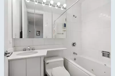 161 W 61st Street #16F, New York, NY 10023 - Photo 8