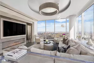 157 W 57th St, New York City, NY 10019 - Photo 2
